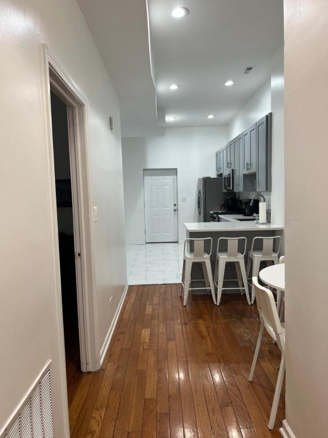 Adorable 2 Bedroom With Free Street Parking Чикаго Экстерьер фото